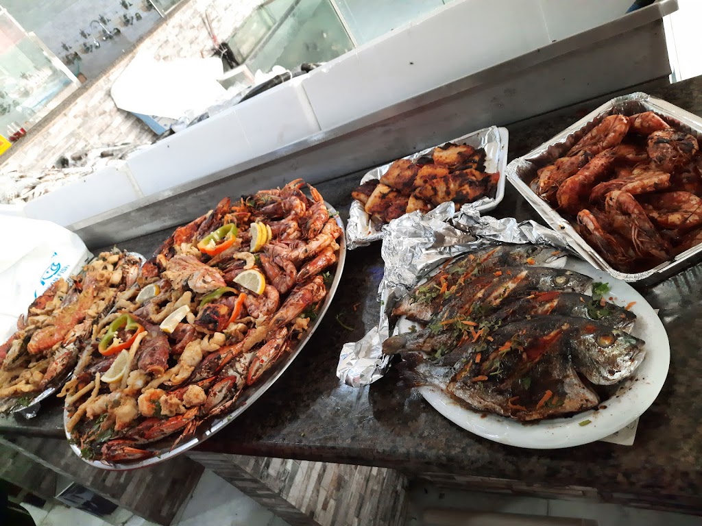Samakat Al-Muheet Restaurants / Al-Manfouha